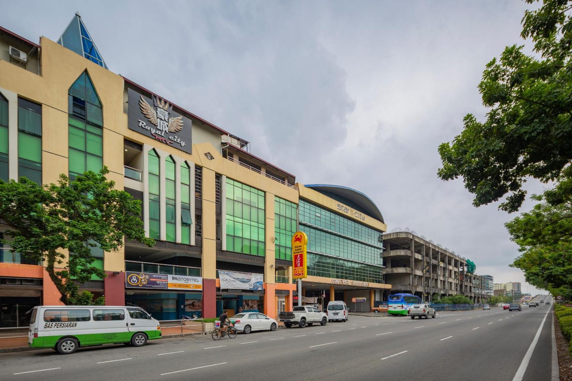 OYO 218 Storytel Hotell Kota Kinabalu Eksteriør bilde